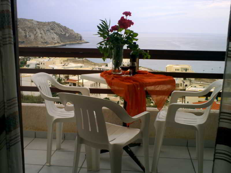 Yiannis Ηotel Foinikion Екстер'єр фото